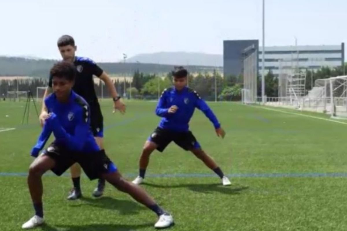 Direktur Akademi Osasuna Pujian untuk Kemampuan Akwila dan Fardan