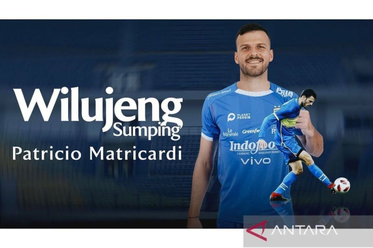Here are some alternative title suggestions for "Daftar Lengkap Transfer 18 Klub Liga 1 2025/2026":

1. "Rangkuman Transfer: 18 Klub Liga 1 Musim 2025/2026"
2. "Transfer Terbaru 18 Klub Liga 1 2025/2026: Daftar Lengkap"
3. "Update Transfer 2025/2026: 18 Klub Liga 1"
4. "Seluruh Transfer Klub Liga 1 2025/2026: 18 Tim Tercatat"
5. "Panduan Transfer Liga 1: 18 Klub di Musim 2025/2026"
6. "Daftar Transfer Lengkap 18 Tim Liga 1 2025/2026"
7. "Transfer 2025/2026: Rincian 18 Klub Liga 1"
8. "Benchmark Transfer Liga 1 2025/2026: 18 Klub Terdaftar"
9. "Rekapitulasi Transfer Klub Liga 1 2025/2026: Semua 18 Tim"
10. "Jendela Transfer Liga 1 2025/2026: Catatan 18 Klub"

Feel free to choose any of these or mix and match elements to create your ideal title!