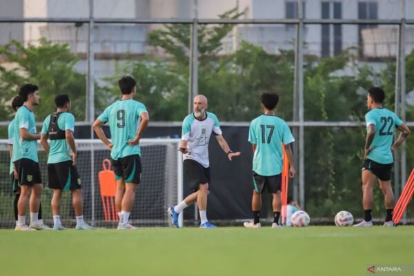 Eduardo Perez: Persebaya Surabaya Diminta Waspadai Ancaman dari PSIM Yogyakarta